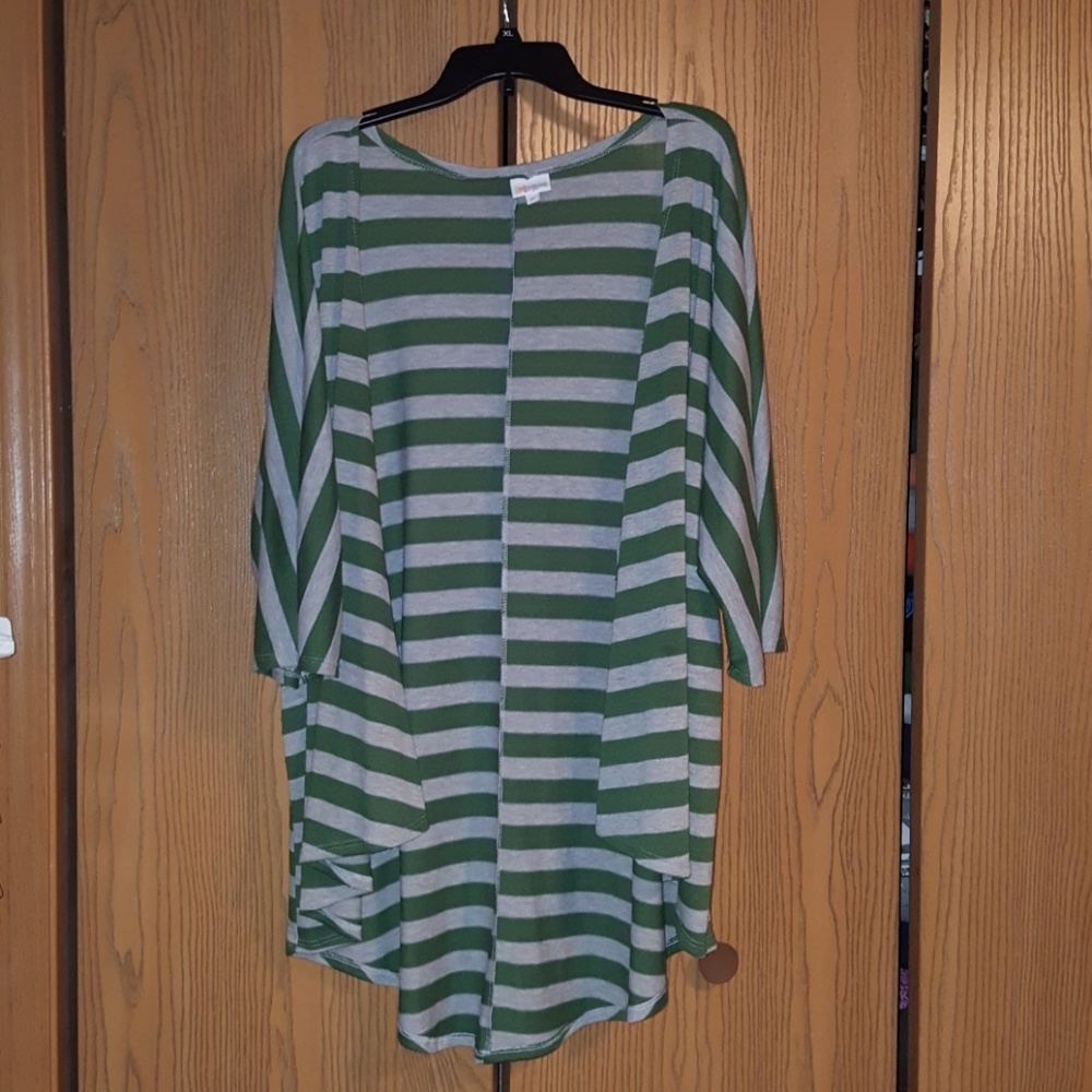 LuLaRoe medium Lindsay